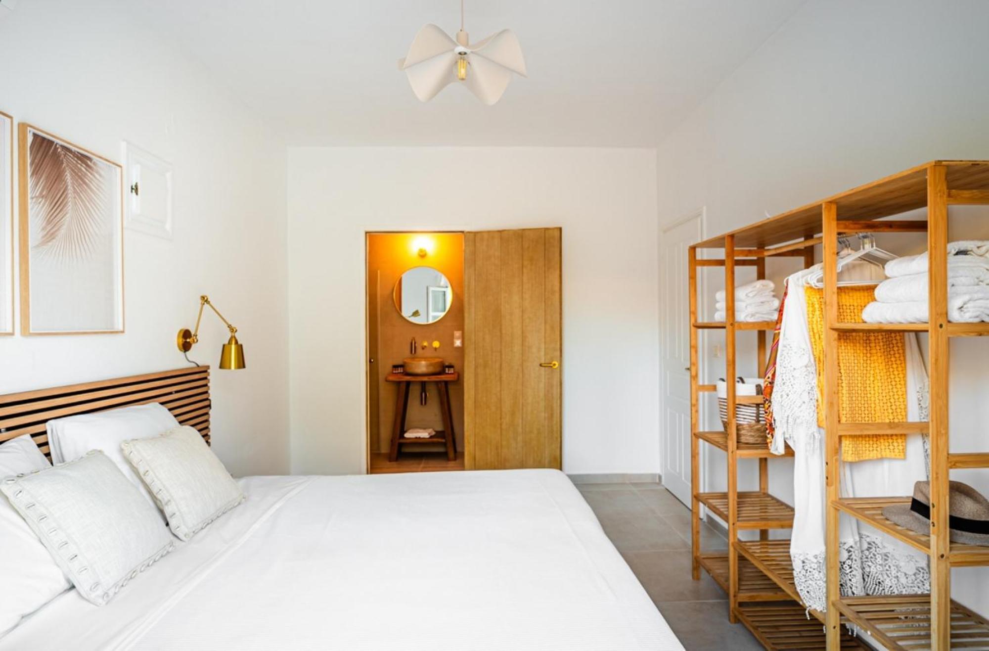 Azula Luxury Apartments Parikia  Room photo